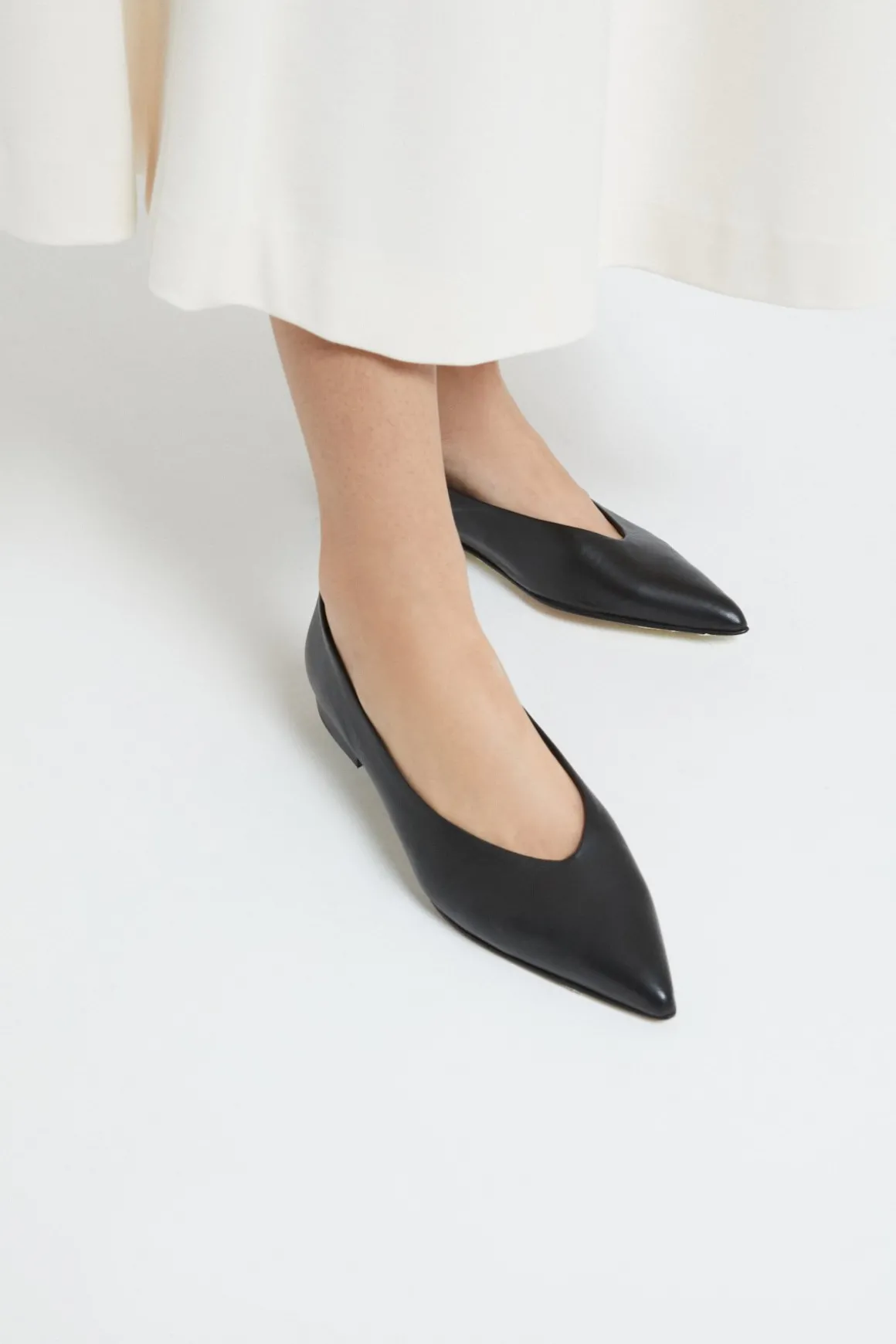 Ballerines pointues en cuir