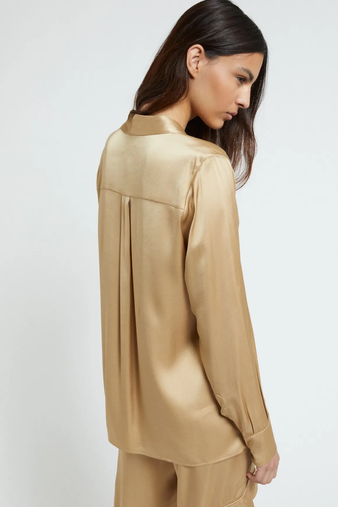 Blouse 1 bouton en viscose