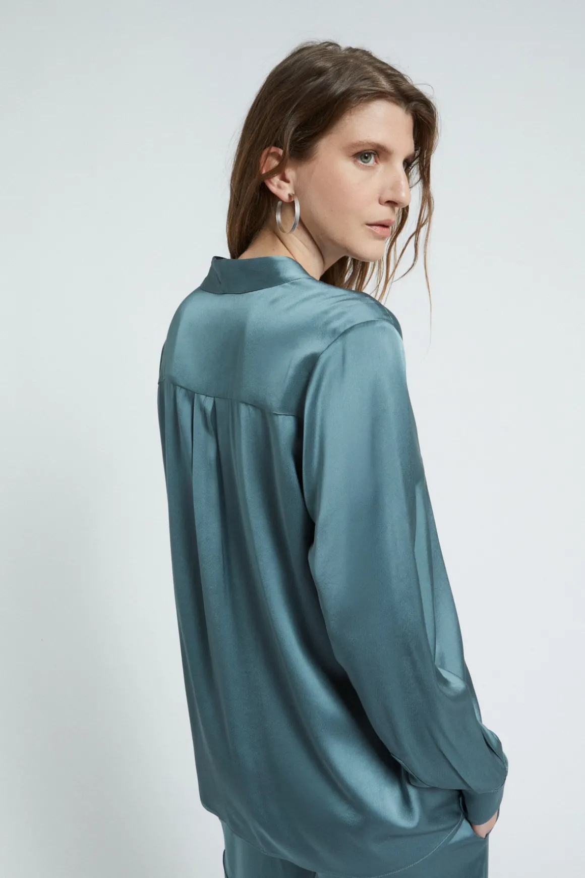 Blouse 1 bouton en viscose