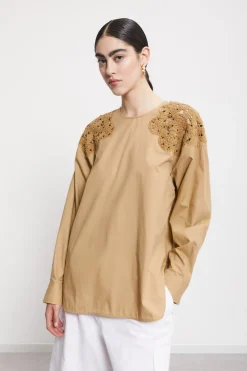 Blouse en coton avec applications au crochet