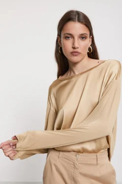 Blouse en soie et viscose