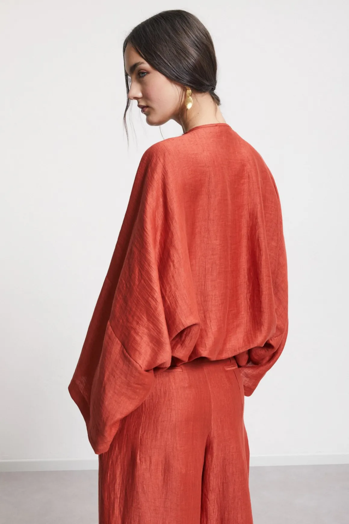 Cardigan en lin effet satin