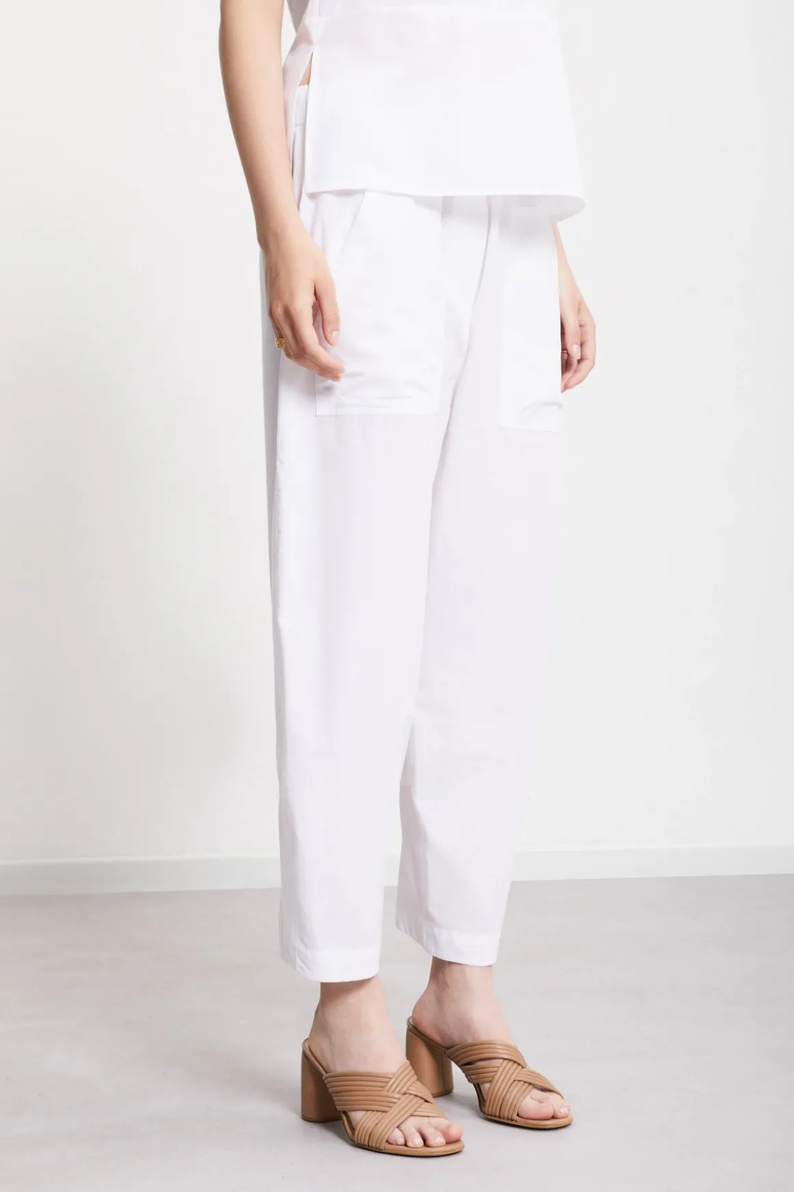 Pantalon carotte fit en popeline