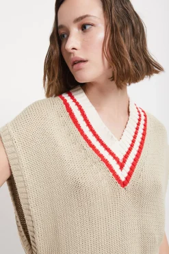 Pull sans manches tricoté
