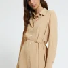 Robe chemisier courte en soie mélangée