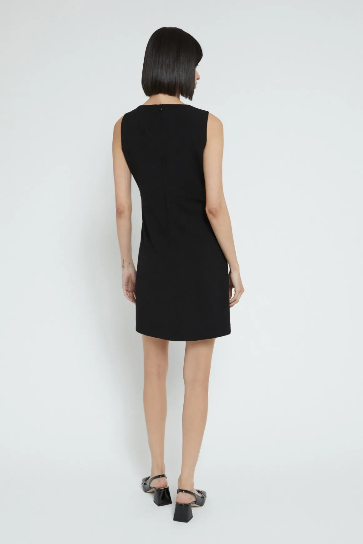 Robe courte avec noeud