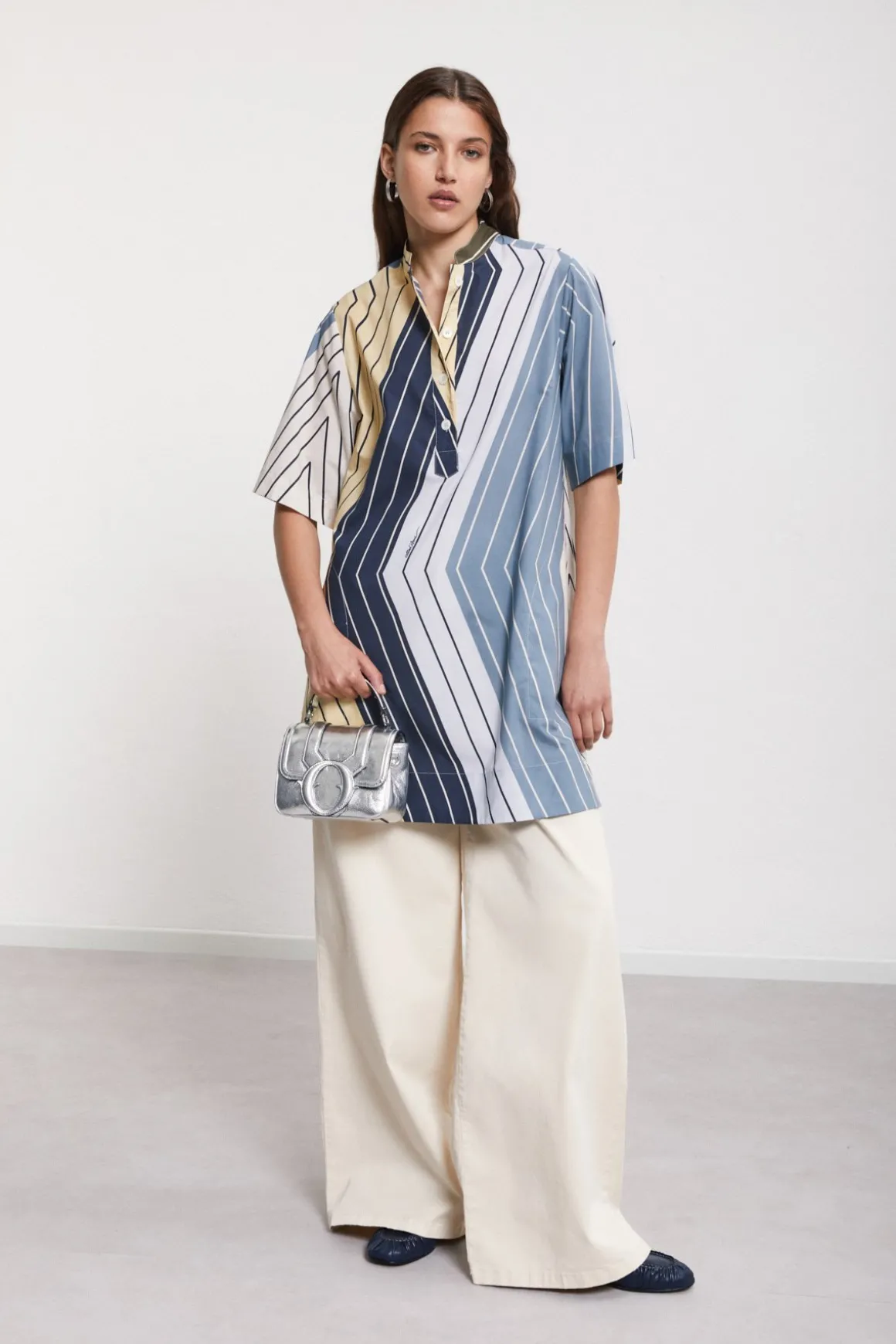 Robe courte en coton