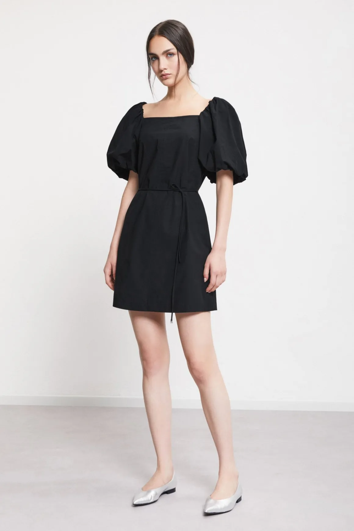 Robe courte en popeline