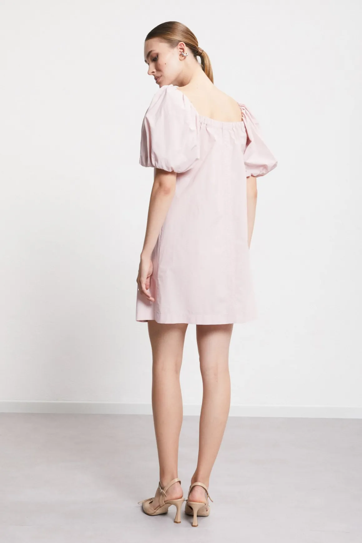 Robe courte en popeline