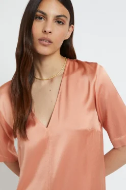 Robe courte en viscose