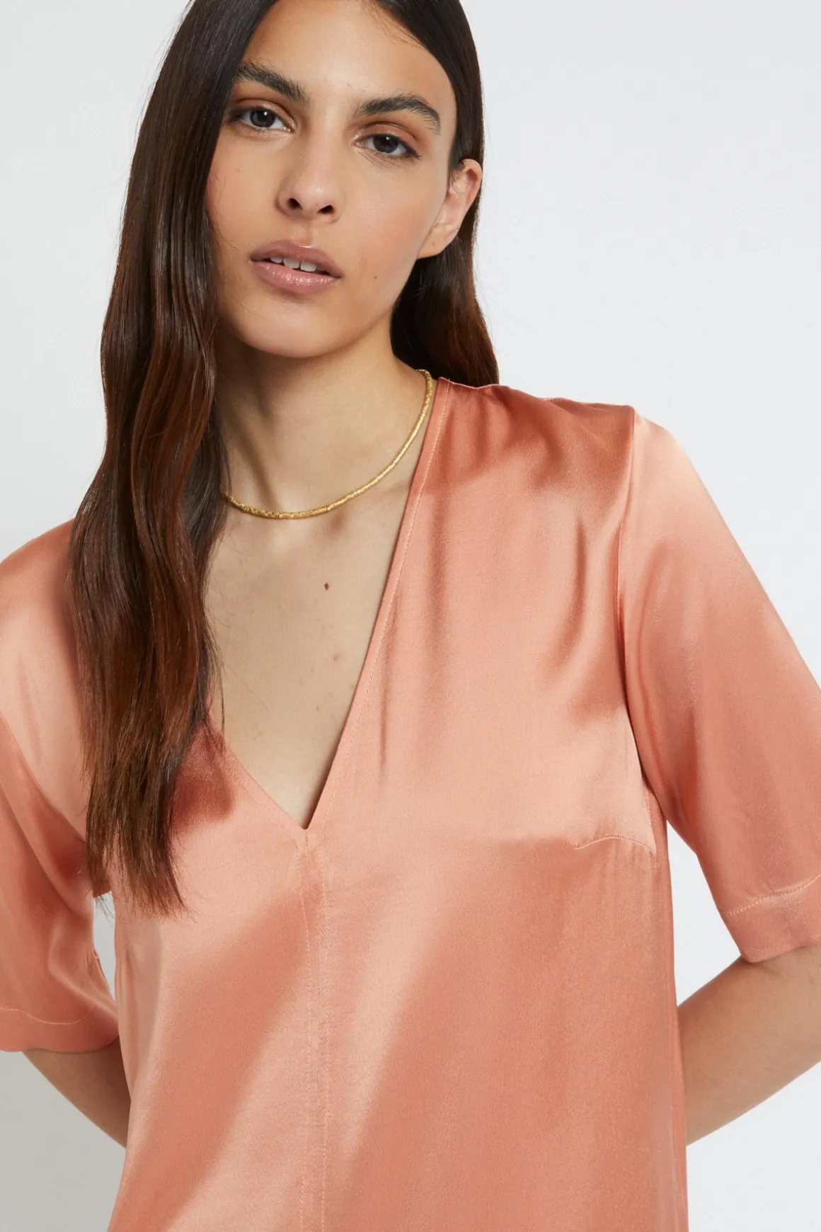 Robe courte en viscose