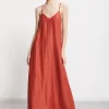 Robe longue en lin effet satin