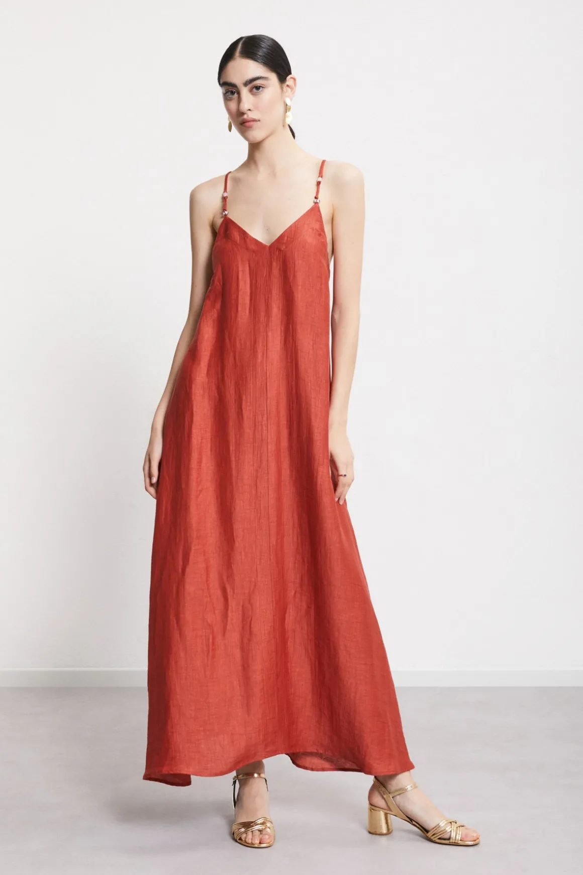 Robe longue en lin effet satin