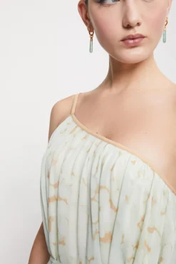 Robe longue épaules asymétriques en viscose