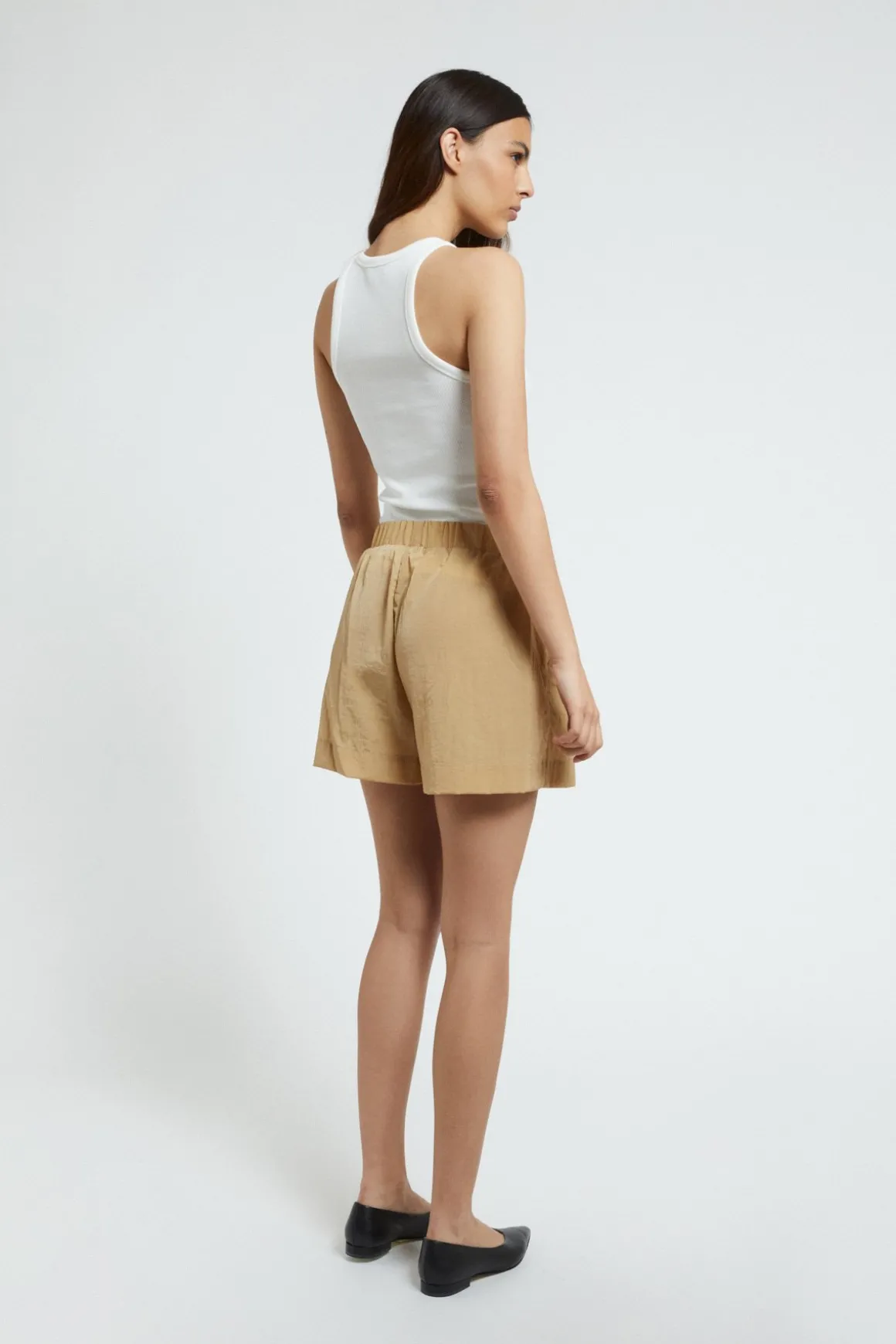 Short ultra leger