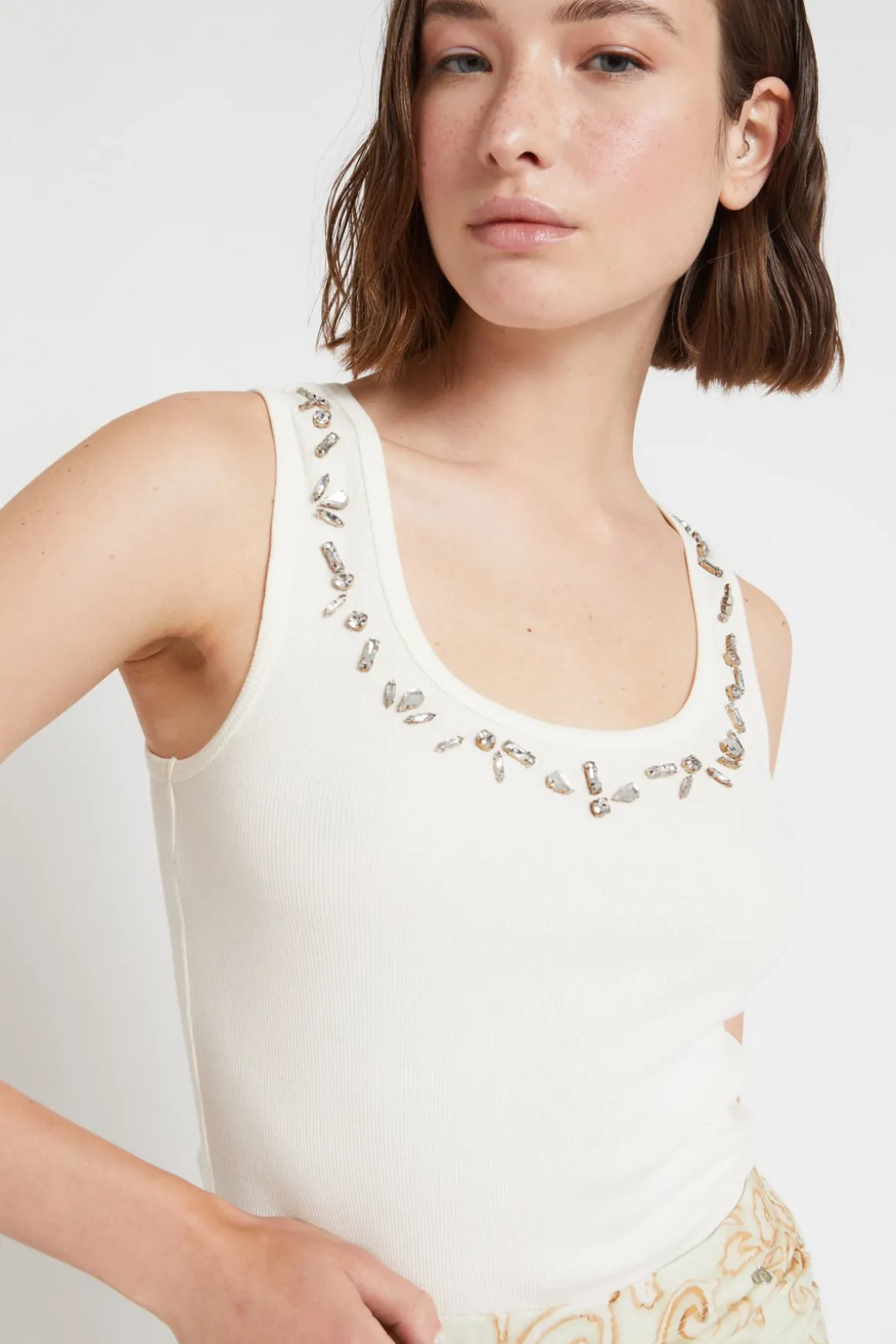 Top en jersey avec pierres serties